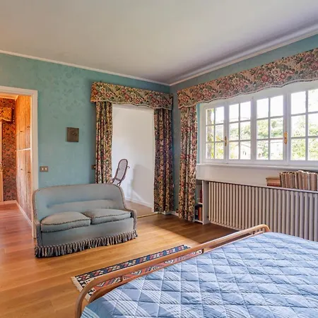 Colle فيلة Ossuccio