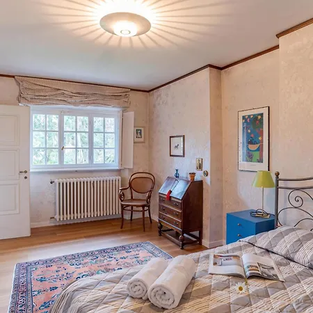 فيلة Colle Ossuccio